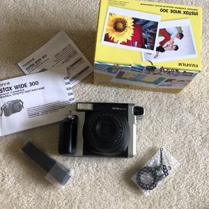 Fujifilm Insta Wise 300 Instant Camera